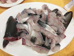 -濠轩阁特色生蚝火锅(水湾路店)