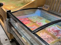 -捞小鲜虾滑海鲜自助火锅(嵊州吾悦店)