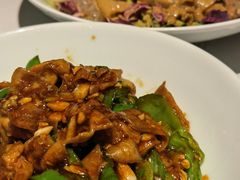 -关东小磨东北菜(漕河泾印象城店)