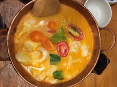 版纳野果酸汤鱼-云海肴·汽锅鸡·云南菜(天津国金汇店)