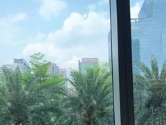 -大中华希尔顿酒店-念自助餐·嗨啤·小龙虾