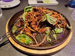 罗勒叶炒手切羊肉-小大董·烤鸭(西单大悦城店)