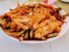 一锅出-何适山庄 ·可团建(水长城P2停车场店)