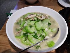 -费大厨辣椒炒肉(万家丽一店)