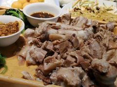 蒜泥猪蹄-于员外饭庄