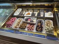 -MADO冰淇淋咖啡馆(淘金店)