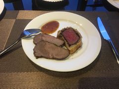 烤羊腿-大中华希尔顿酒店-念自助餐·嗨啤·小龙虾