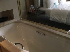 -青岛富力艾美酒店