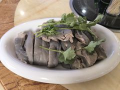 -三得正宗乌烈乳羊(环城东二路店)