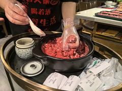 -牛村来人潮汕牛肉火锅(西单店)