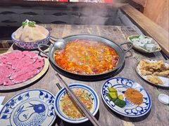 -旧街市鲜货老火锅(大光路店)