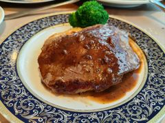 牛排-重庆丽苑维景国际大酒店·海鲜自助餐厅