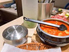 -蚂蚁洞·烤肉大营地(上海静安大悦城店)