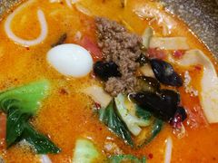 -蒙自源过桥米线(红谷滩万达店)