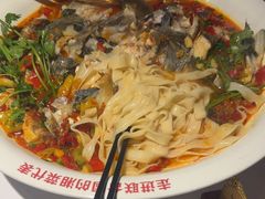 -坛宗剁椒鱼头(河西王府井店)