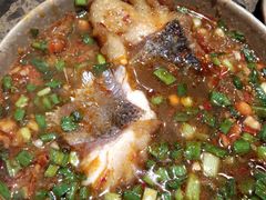 -肖肖酸萝卜鱼火锅(总店)