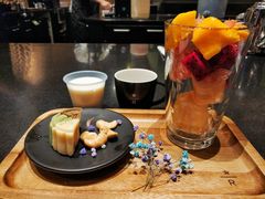 -星巴克臻选(宁波世纪东方广场店)