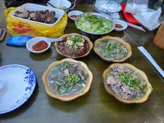 -小杨翘脚牛肉