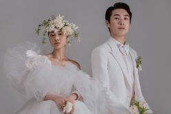 点击看大图 唯美浪漫-挪娅婚纱摄影皇家会所