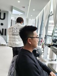 -U·NI SALON 造型