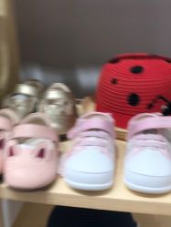 -英氏婴幼装专卖(第一百货商业中心店)