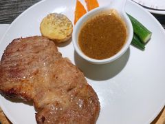 -斗牛士牛排餐厅(嘉里汇店)
