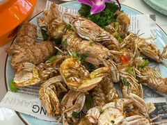 -嗨辣小聚·盘锦河蟹·海鲜烧烤龙虾(盘锦十年好店)