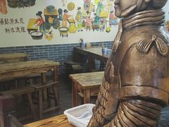 大堂-汇吃汇喝美食街(上海建发浦悦荟广场店)