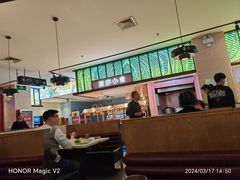 -佰烧海鲜烤肉火锅自助(世茂国际广场店)
