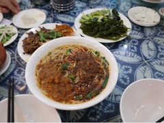 -桥香园云南过桥米线(金马碧鸡店)