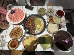 -伍师兄市井火锅(东部星悦天地店)