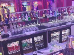-世代星球·保龄球·镭战真人CS·团建(杨浦店)