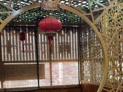 -袁小二大东北铁锅炖(吉祥村总部)