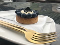 -UNI UNI(环亚凯瑟琳店)