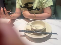 -楚山晓·湖北菜(武汉光谷K11店)