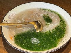 -蜜桃餐厅·伴山(湖滨商业街店)