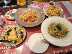 -Rabbit Cafe私房西餐甜点咖啡(栖霞路店)