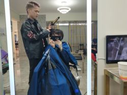 -BM SALON