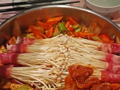 -黄记煌三汁焖锅(新佳丽江汉路店)