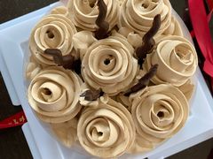 -红宝石·鲜奶小方·海派西点房(南丹店)