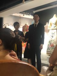 -艾米丽婚纱礼服