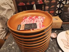 -牛YO寿喜烧·铁板烧和牛火锅自助(市府恒隆店)