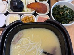 -阿香米线(凯德广场.1818店)