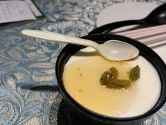 哈萨克酸奶-巴扎美食·新疆菜·西域歌舞表演餐厅(新疆大厦店)