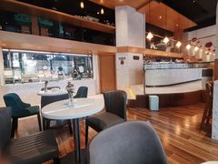 -莎琳娜食品有限公司·蛋糕店