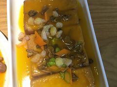 秘制鸡汁豆腐-隔壁老王·家常云南菜(花巷店)