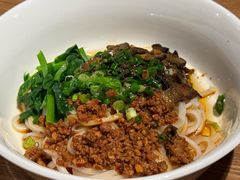 -一坐一忘云南菜(三里屯店)