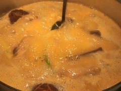 -澳美徕·港式花胶鸡火锅(高新万达店)