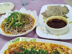 -洪霞餐馆