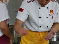 -叶存利海鲜大馅饺子(海宁路总店)
